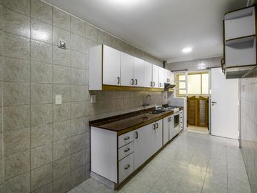 Departamento en venta 4 amb en Esquina - 3 dormitorios   dependencia