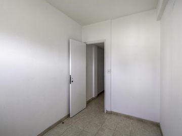 Departamento en venta 4 amb en Esquina - 3 dormitorios   dependencia