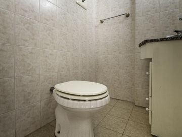 Departamento en venta 4 amb en Esquina - 3 dormitorios   dependencia