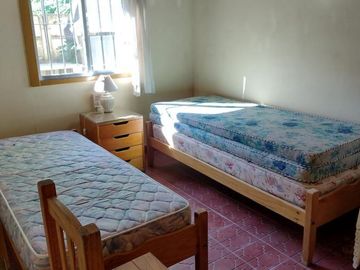 Casa en venta con importante terreno en General Belgrano Buenos Aires interior