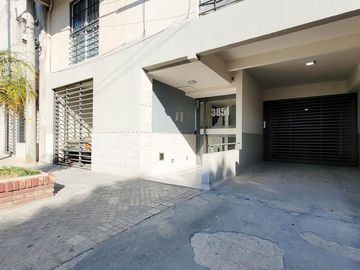 Venta Departamento Monoambiente con Balcón. Barrio Cinco Esquinas, Rosario