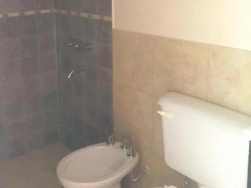 Venta Departamento Monoambiente con Balcón. Barrio Cinco Esquinas, Rosario
