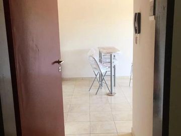 Venta Departamento Monoambiente con Balcón. Barrio Cinco Esquinas, Rosario