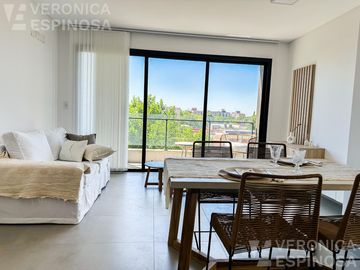 Departamento de dos ambientes con cochera,  en venta- Ituzaingó Sur