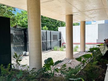 Departamento de dos ambientes con cochera,  en venta- Ituzaingó Sur