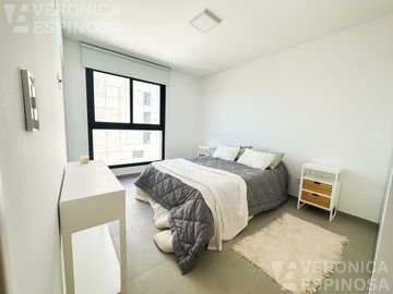 Departamento de dos ambientes con cochera,  en venta- Ituzaingó Sur