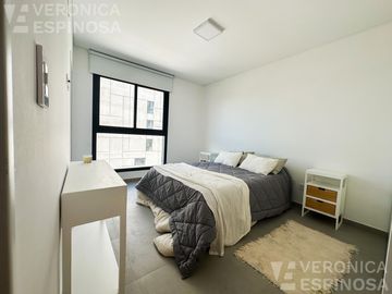 Departamento de dos ambientes con cochera,  en venta- Ituzaingó Sur