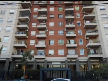 Departamento en venta - 3 Dormitorios 2 Baños - Cochera - 85Mts2 - San Miguel