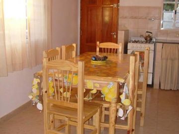 Duplex en venta - 2 dormitorios 1 baño - patio - 500 mts 2- Mar De Ajo