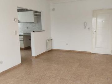 Casa - Cipolletti
