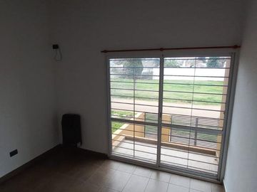 PH en venta - 2 Dormitorios 1 Baño - Cochera - 137Mts2 - Venado Tuerto, General López, Santa Fe