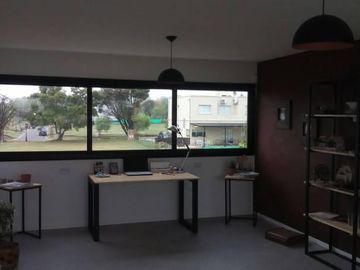 Casa en venta en barrio Santa Guadalupe, Pilar del Este