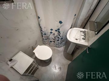 Venta de Casa 4 ambientes con cochera en Wilde