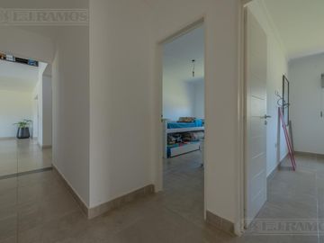 Casa en  San Matias PG