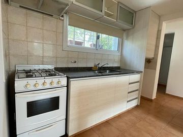Venta Casa - 2 Dormitorios - B° Villa Rivera Indarte