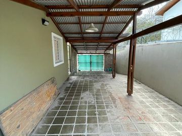 Venta Casa - 2 Dormitorios - B° Villa Rivera Indarte