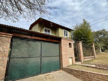 Venta Casa - 2 Dormitorios - B° Villa Rivera Indarte