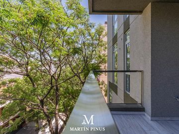 SEMIPISO - 3 AMBIENTES CON POSIBIILIDAD DE HACER OTRO CUARTO - BALCON - UNA COCHERA- COLEGIALES