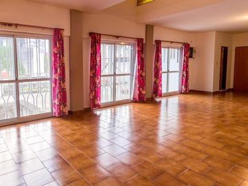 Imperdible departamento con terraza exclusiva