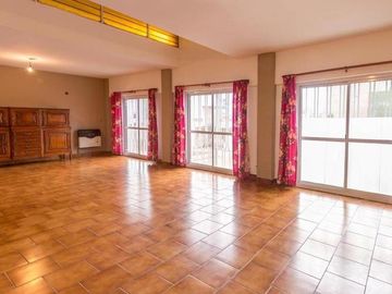 Imperdible departamento con terraza exclusiva
