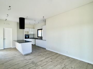 Casa en venta en San Matias - Al Lago - Con Piscina
