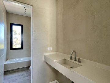 Casa en venta en San Matias - Al Lago - Con Piscina