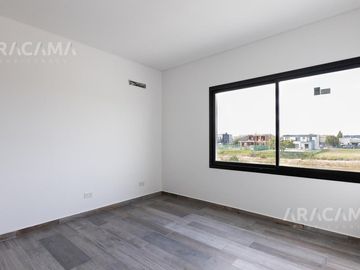 VENTA CASA EN LOS TALAS - CANNING