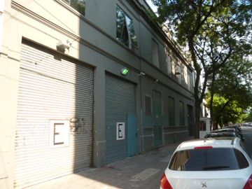 Importante edificio en Venta Parque Patricios Dacal Bienes Raíces