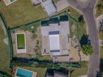 Casa en El Canton - Golf - PG