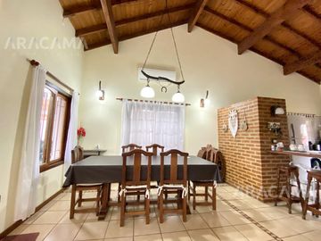 Casa de  3 ambientes en Diego Laure 568 - Ezeiza