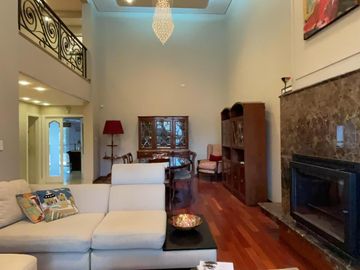 EXCELENTE CHALET EN HAEDO CHICO