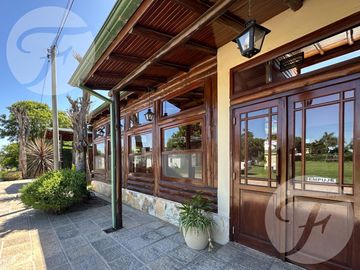 Venta de Casa, Restaurante  y Panaderia en Vuelta de Obligado | San Pedro (Ba)