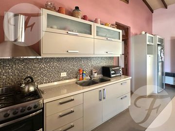 Venta de Casa, Restaurante  y Panaderia en Vuelta de Obligado | San Pedro (Ba)