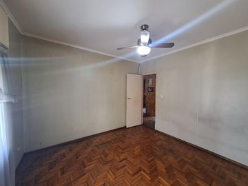 VENTA CASA 3 AMB QUINCHO PARRILLA VALENTIN ALSINA