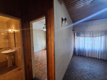 VENTA CASA 3 AMB QUINCHO PARRILLA VALENTIN ALSINA