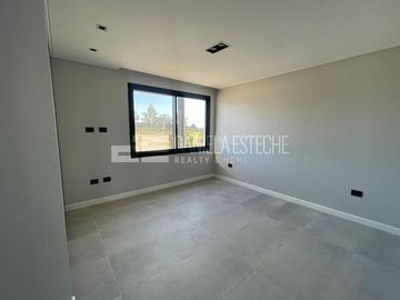 Casa en  Pilar Golf