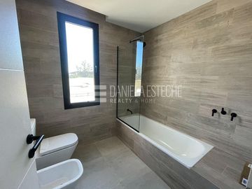 Casa en  Pilar Golf
