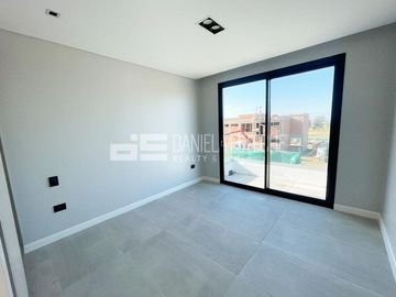 Casa en  Pilar Golf