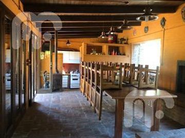 VENTA CASA 5 DORMITORIOS EN VILLA ELISA