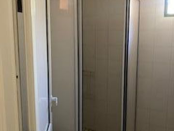 VENTA CASA 5 DORMITORIOS EN VILLA ELISA