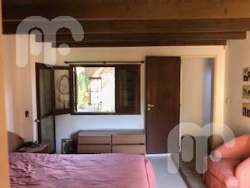 VENTA CASA 5 DORMITORIOS EN VILLA ELISA