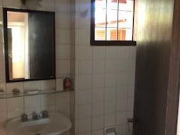 VENTA CASA 5 DORMITORIOS EN VILLA ELISA