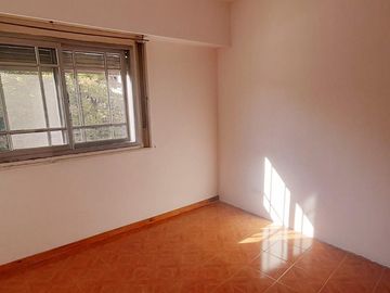 Departamento en venta - 2 Dormitorios 1 Baño - 50Mts2 - Avellaneda