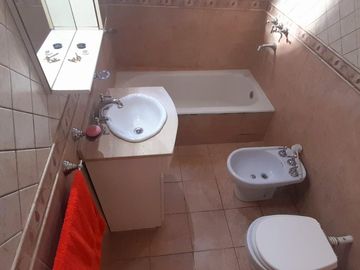 Departamento en venta - 2 Dormitorios 1 Baño - 50Mts2 - Avellaneda