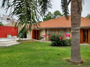 SE VENDE IMPORTANTE CASA EN SANTO TOME