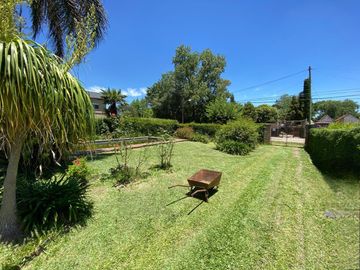 VENTA CASA DE 3 AMBIENTES EN PILAR
