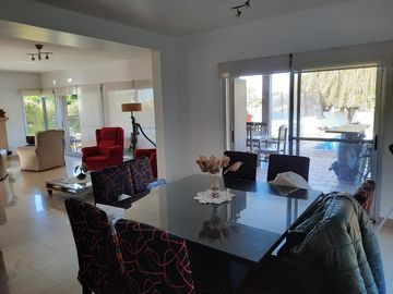 Casa en venta Complejo Villanueva - Barrio San Francisco.