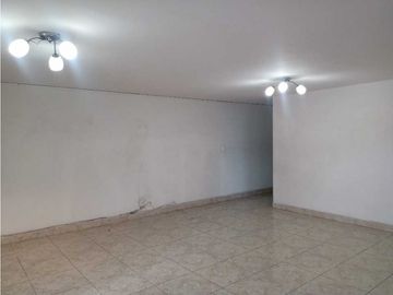 Casa la América san Juan excelente ubicación área 100 mts