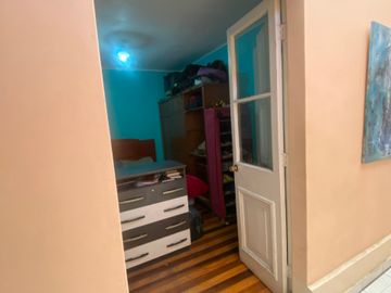 ¡Imperdible Venta! Casa de 4 Dormitorios en Santiago.