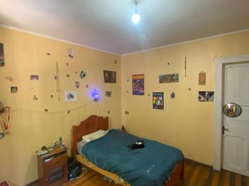 ¡Imperdible Venta! Casa de 4 Dormitorios en Santiago.